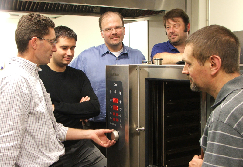 Standex shines with CombiKing oven training forum